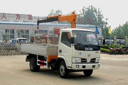 東風(fēng)金霸隨車吊價(jià)格東風(fēng)5噸吊車圖片車輛型號(hào)參數(shù)4噸隨車吊