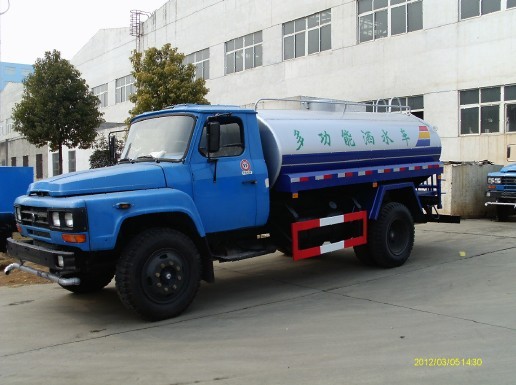 中小型灑水車(chē) 礦山專(zhuān)用灑水車(chē) 尖頭灑水車(chē)