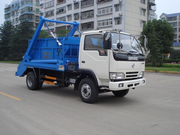 東風福瑞卡專用擺臂式垃圾車 東風尖頭垃圾車 超低價格好質(zhì)量垃圾車