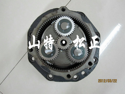 小松PC55MR-2回轉(zhuǎn)減速機(jī)，回轉(zhuǎn)馬達(dá)總成，濟(jì)寧山特松正