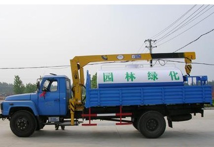 帶吊車水車 隨車吊帶灑水功能 灑水車帶吊機價格 灑水車帶吊機廠家