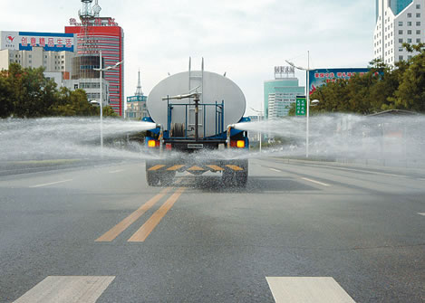 湖北程力解放灑水車安全性高 承載能力強