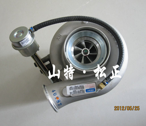 小松挖掘機(jī)原廠配件，PC220-8發(fā)動(dòng)機(jī)渦輪增壓器總成，山特松正