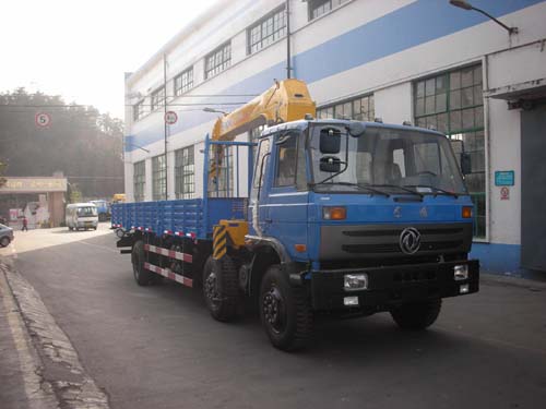 山地管道運(yùn)輸車 山地管道吊運(yùn)一體車