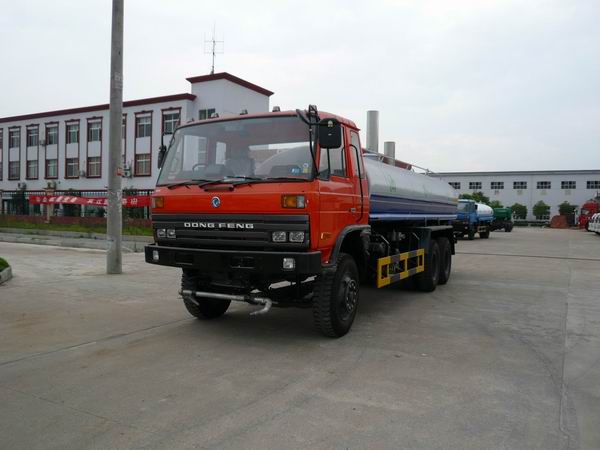 任丘市哪里有灑水車賣 東風(fēng)后八輪20方灑水車廠家直銷配置參數(shù)