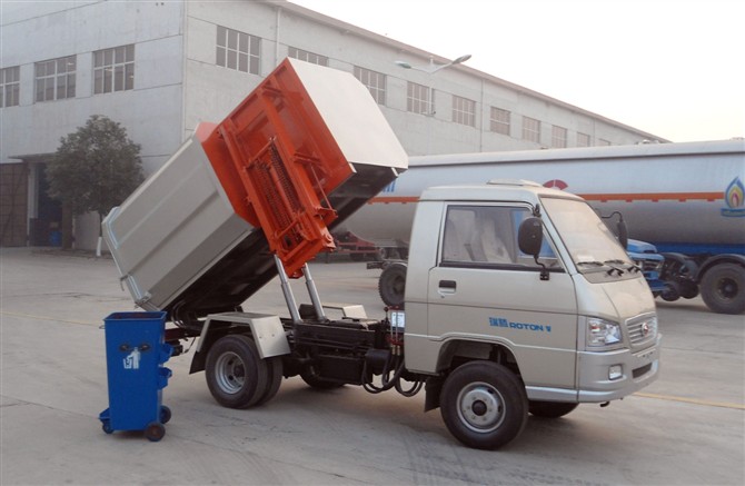 江西-上饒哪里有垃圾車賣 福田小型垃圾車生產(chǎn)廠家 垃圾車配置參數(shù)