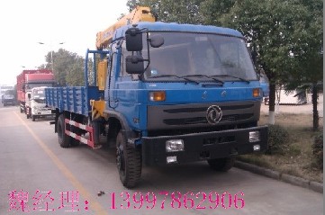 東風(fēng)5噸起重吊車/3噸隨車吊/6噸吊車/2噸吊車