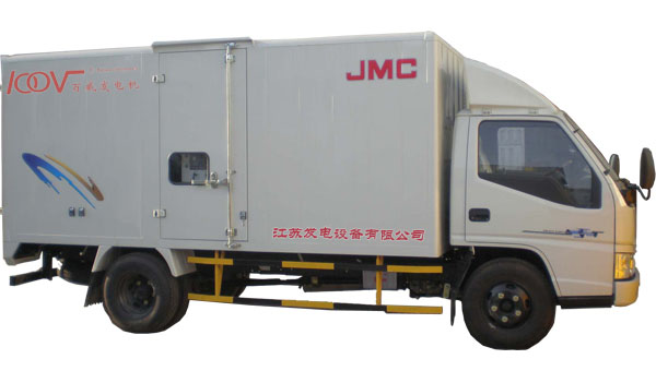 2012款車載式低噪音發(fā)電機(jī)組