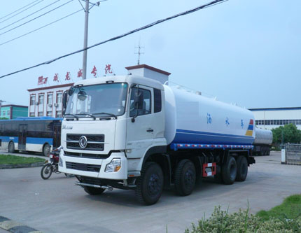 三亞灑水車型號，三亞東風灑水車配件，三亞灑水車水泵，灑水車圖片