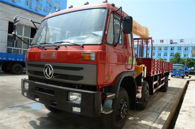 廠家促銷：東風(fēng)12噸后雙橋隨車吊,山西隨車吊價(jià)格！