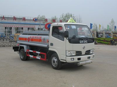 廣州油罐車|東風(fēng)油罐車圖片|歐曼油罐車|大型油罐車報價|油罐車廠家