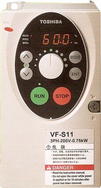 東芝變頻器VF-S113PH-200V/240V 1.5KW