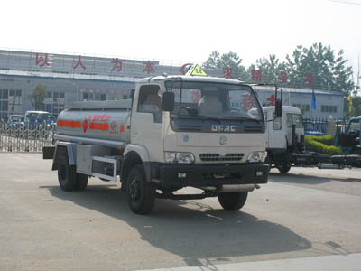 東風(fēng)多利卡加油車(chē)