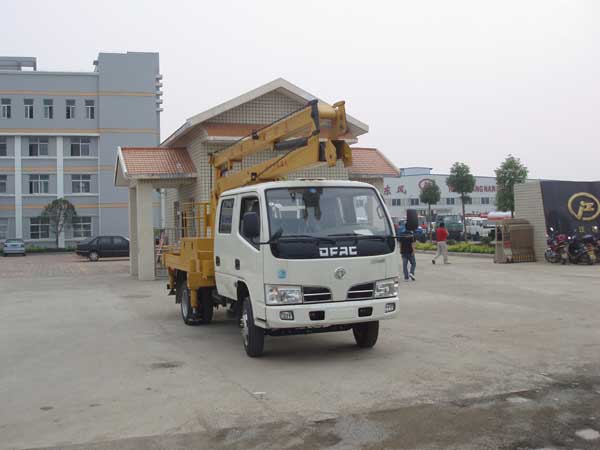 江特牌高空作業(yè)車批發(fā)，江特牌高空作業(yè)車廠家直銷