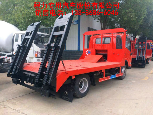 福建楚風(fēng)后八輪平板車低價促銷