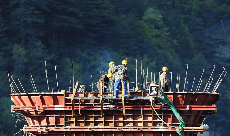 河南河南建橋、梁柱、預(yù)制件專用模板漆哪個(gè)牌子好