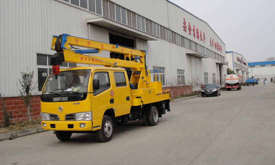 高空作業(yè)車 國五東風多利卡14米高空作業(yè)車報價