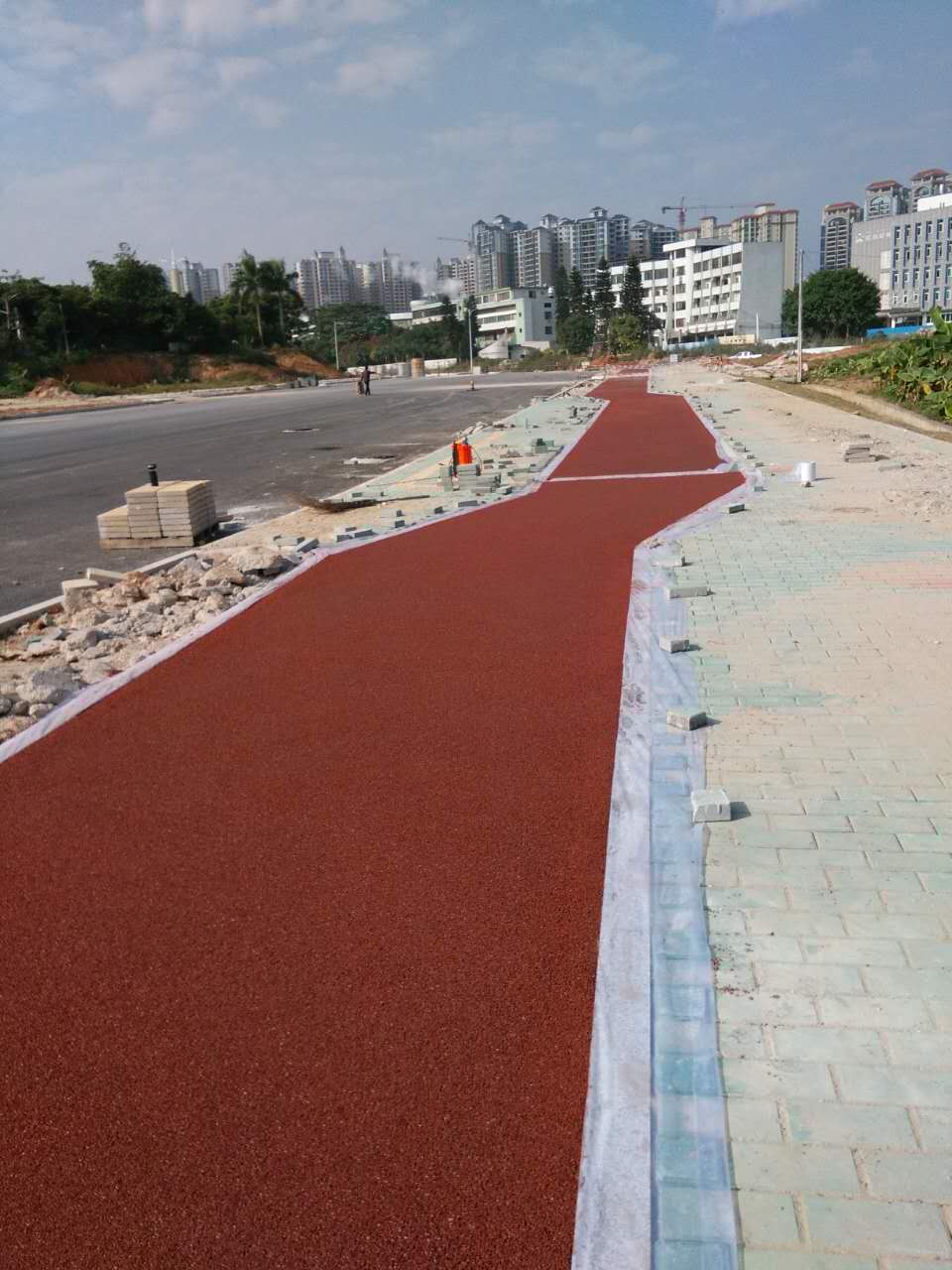 連云港海綿城市-----彩色透水地坪鋪裝材料