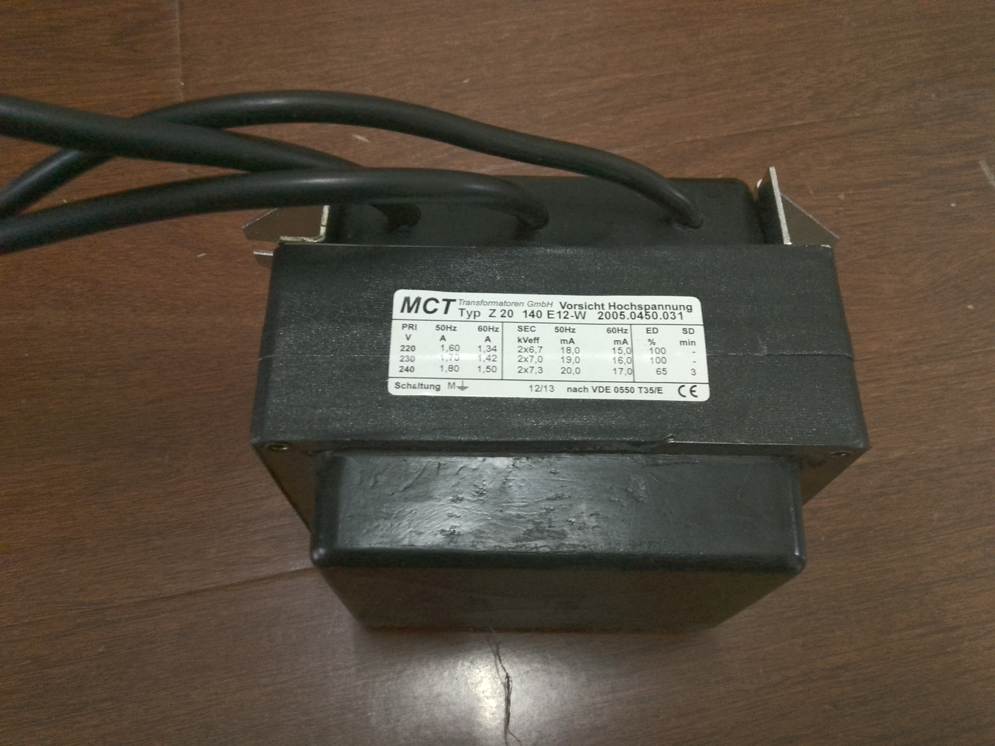 c(din)׃W-ZG02/2W-ZG01/22*7KV2*5KV