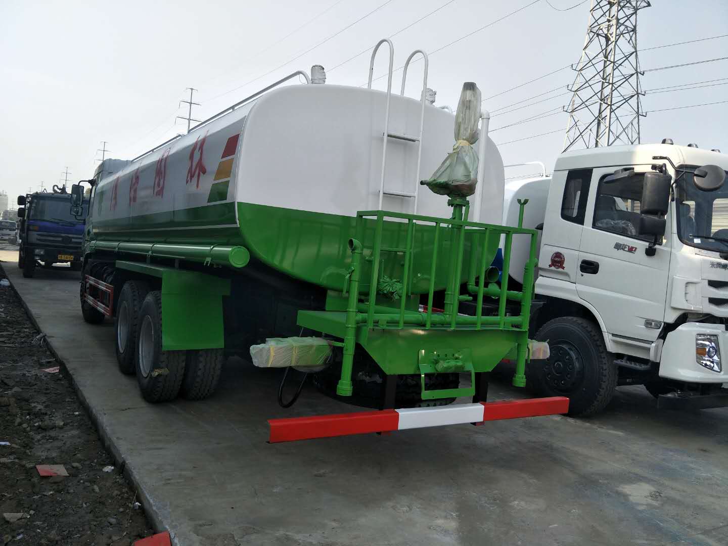 邯鄲市礦山用途灑水車大量現(xiàn)車