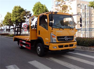 藍(lán)牌平板運(yùn)輸車價格