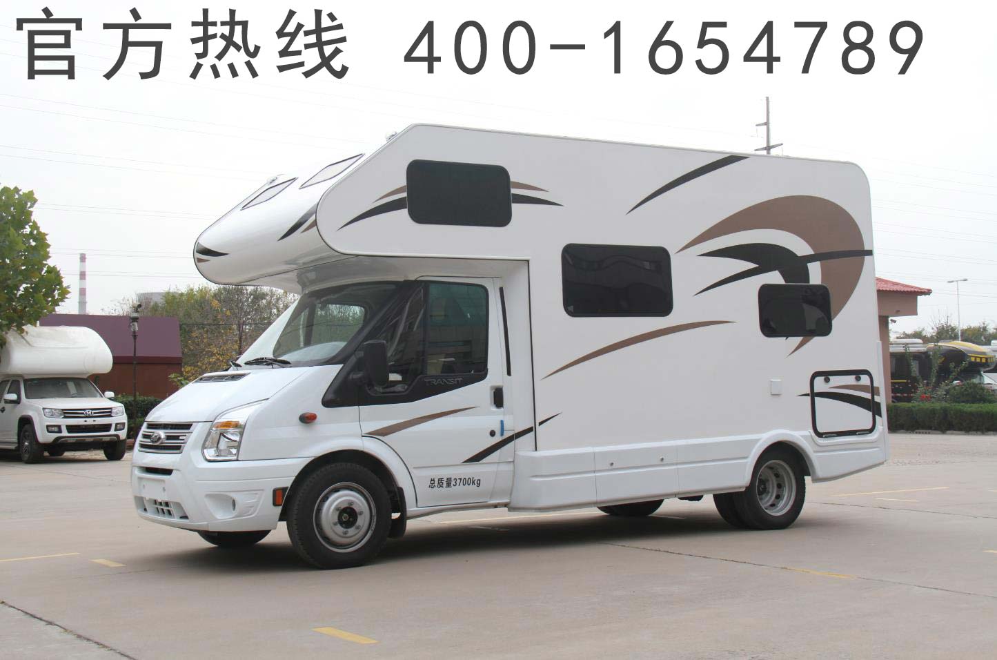 國產(chǎn)山東巨威C型福特全順房車