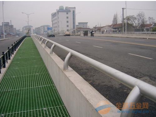 行人道樹池路面玻璃鋼格柵板|重慶耐腐防滑護(hù)樹鋪蓋聚酯格柵|凱捷格柵板廠家