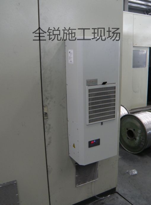 替換威圖電柜空調(diào)SK3303.100的高品質(zhì)機(jī)柜空調(diào)QREA-800