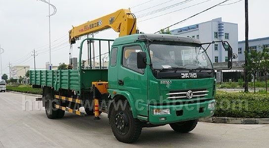 廣東東莞哪里有東風多利卡隨車起重運輸車