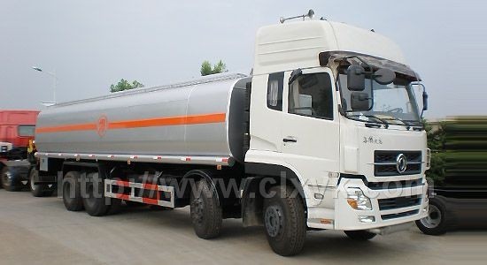 東風(fēng)天龍16.5噸加油車(chē)