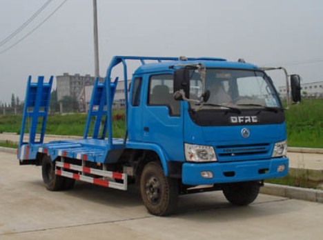 東風(fēng)勁卡平板運(yùn)輸車價(jià)格/廠家最低價(jià)挖機(jī)運(yùn)輸車