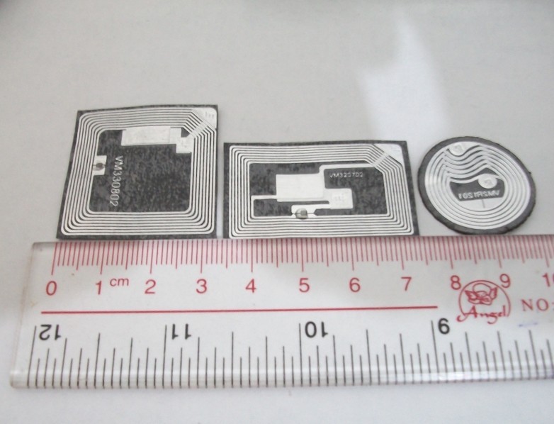 RFIDRFID抗電磁電子標(biāo)簽/抗金屬標(biāo)簽/手機(jī)電子標(biāo)簽-手機(jī)內(nèi)置專(zhuān)用