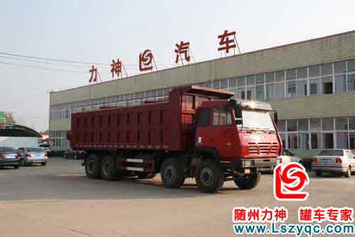 陜汽8x4壓裂砂罐車