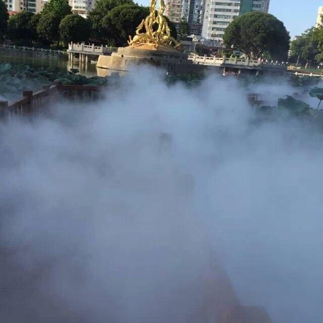 商場人工造霧設(shè)備  飯店酒吧人工造霧設(shè)備