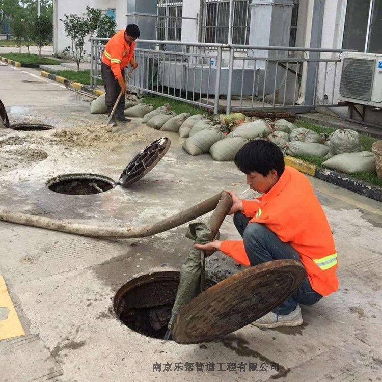 南京清理沉淀池電話、格柵池清理（泥水分離技術(shù)）