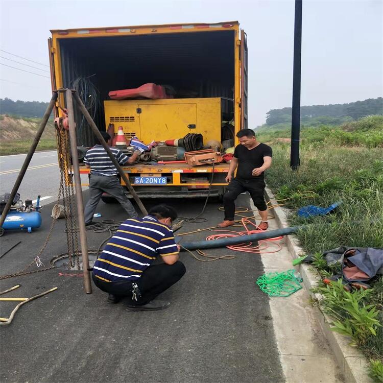 南京光固化車非開挖管道修復(fù)，頂管機(jī)管道置換，機(jī)器人管道檢測