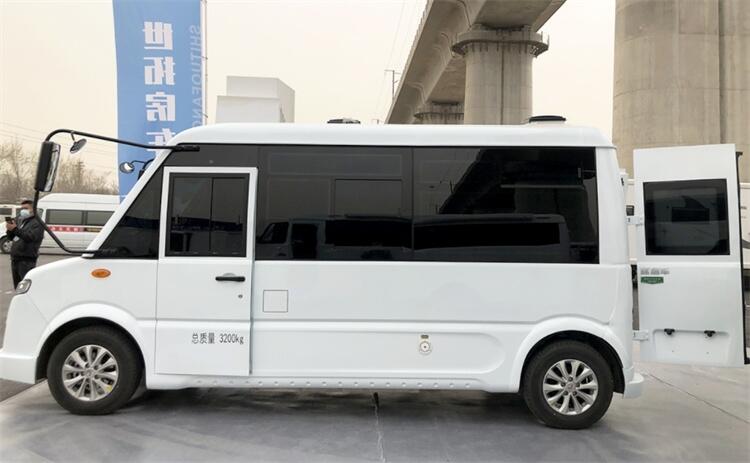 10來(lái)萬(wàn)的B型房車選擇五菱Q500  出行有保障