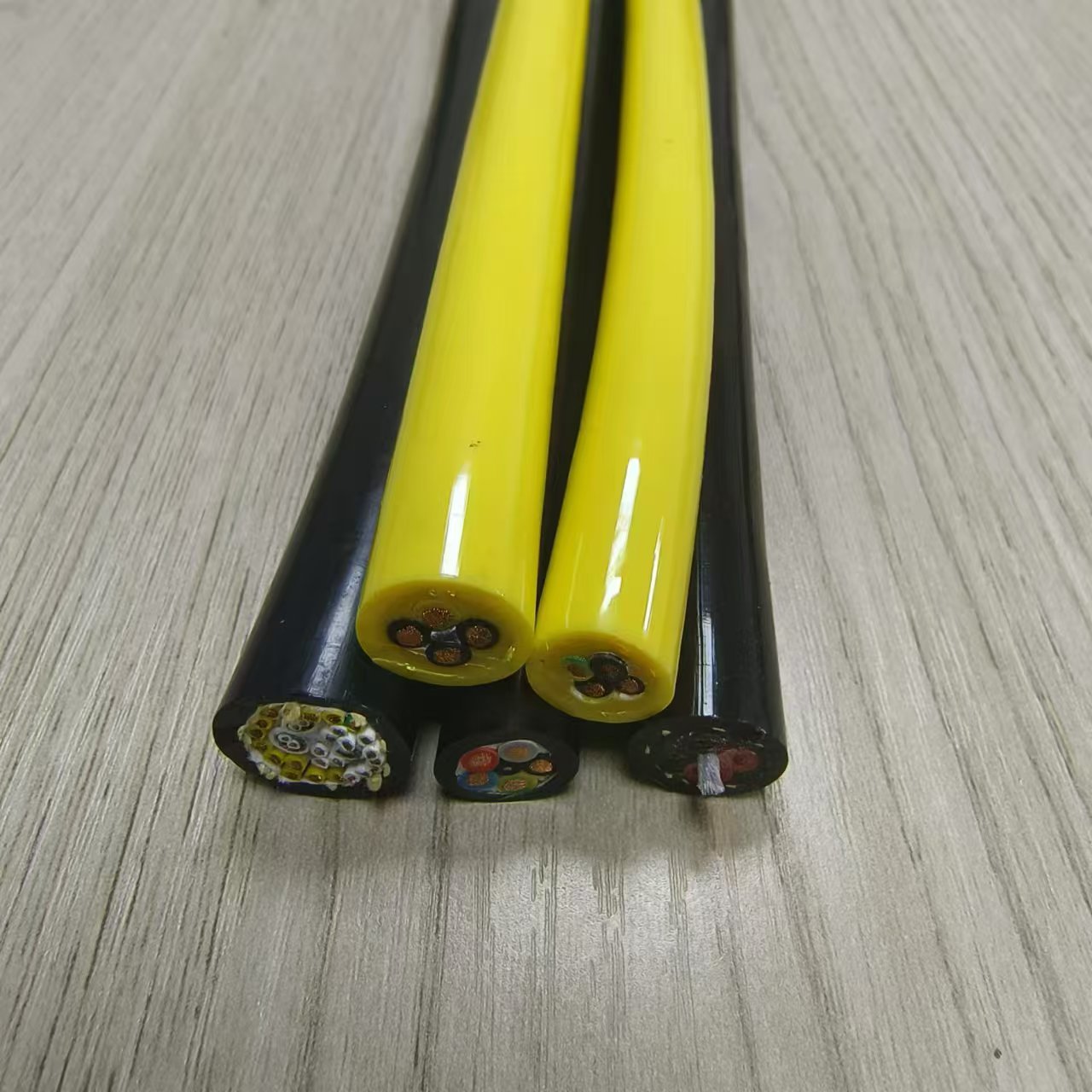 聚氨酯拖鏈電纜SSQHFLEX-PUR 4×10+6×2.5 卷筒電纜