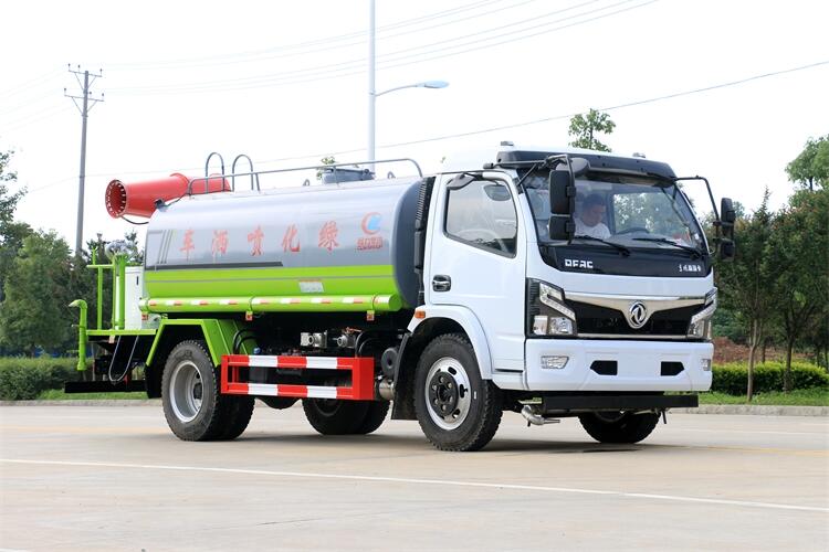 南市綠化工程灑水車哪里有賣,礦山灑水車