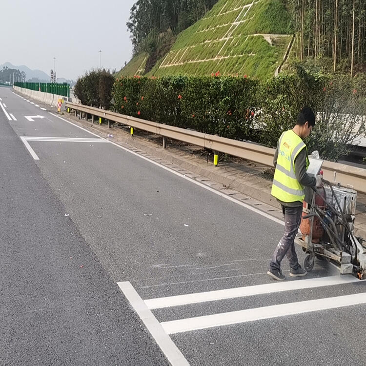 湖南岳陽馬路道路標(biāo)線工程施工