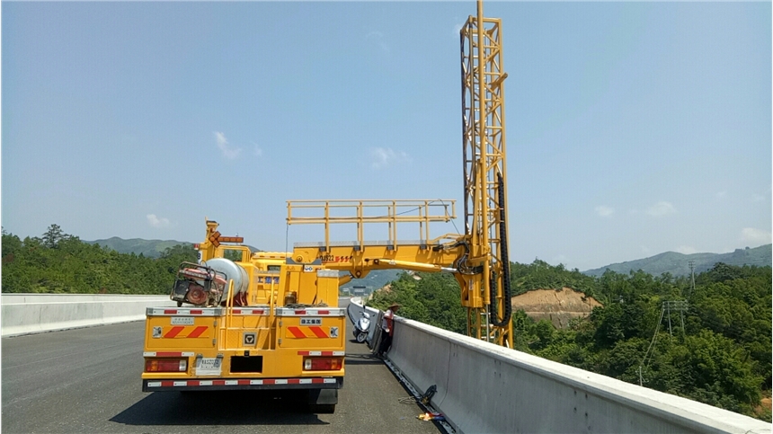 潮州市橋梁檢測車出租，橋底加固車出租，橋檢車出租服務(wù)