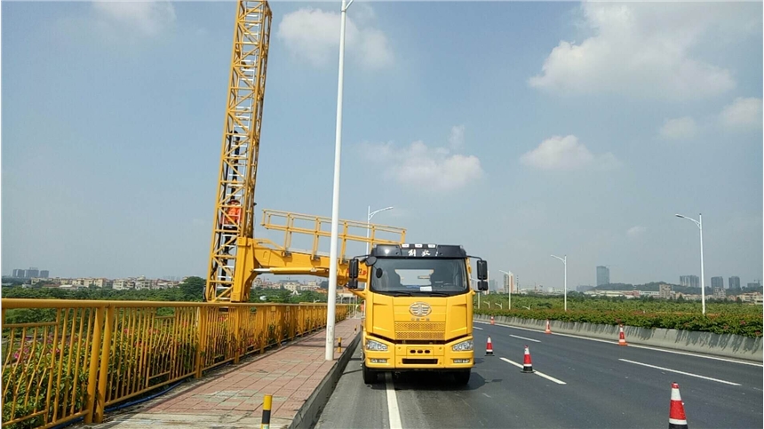 雷州市橋梁檢測車出租-橋梁檢測-支架安裝-管道鋪設(shè)找橋檢車