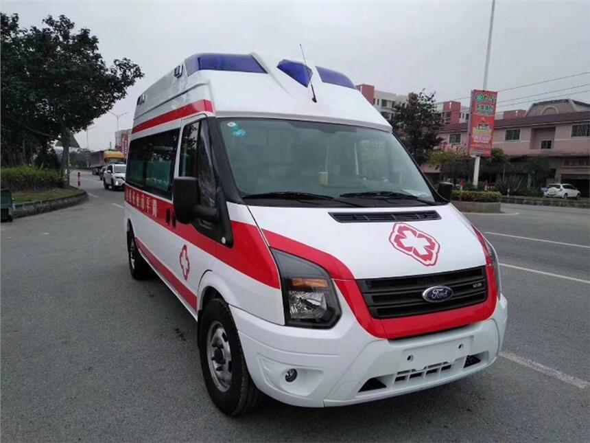 福特V348新世代救護(hù)車(chē)出口多少錢(qián)