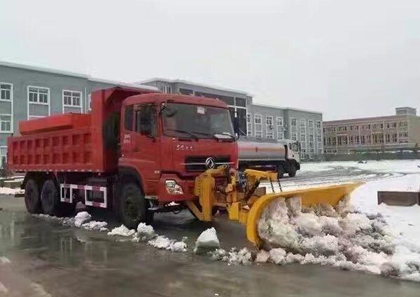 手推小型拋雪機(jī)廠家