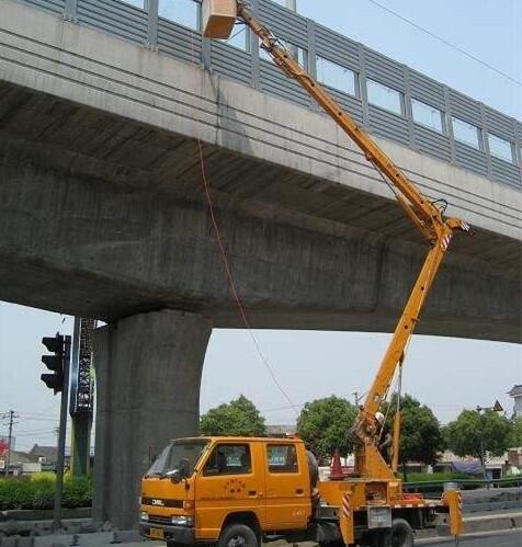 天津河西區(qū)（廣告牌清洗）云梯車出租