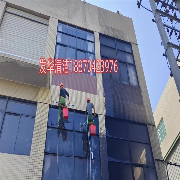 福建寧德市天然氣管道安裝施工團隊聯(lián)系方式高空外墻清洗外墻空鼓敲掉