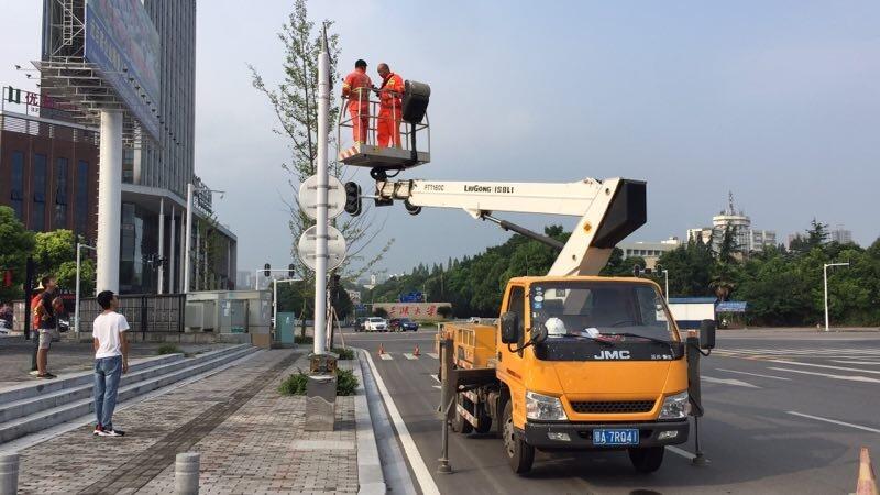 武漢趙家條路燈車(chē)出租公司