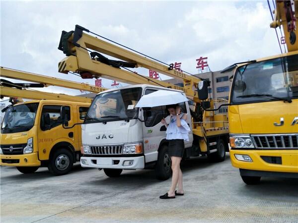 路燈車出售折壁高空車