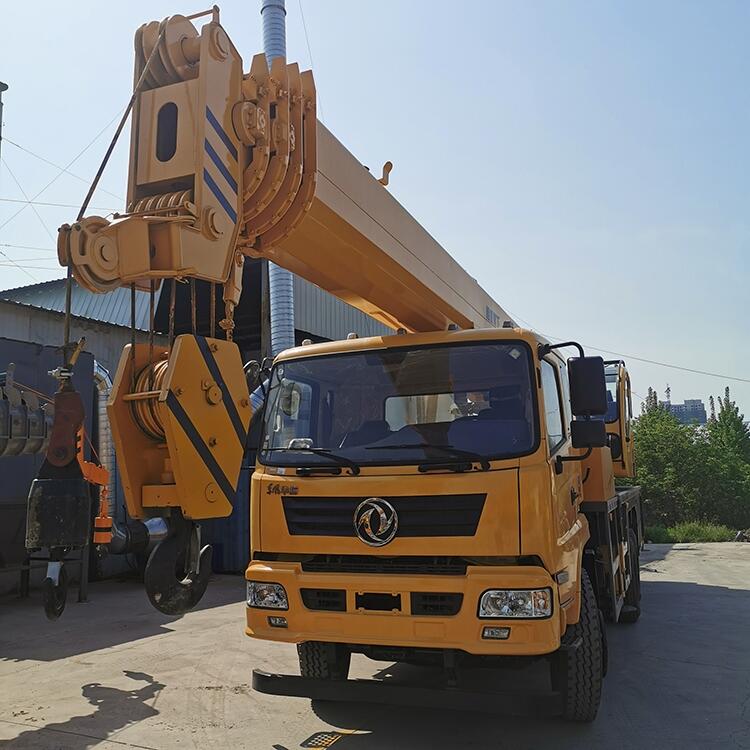 東風12噸吊車 12噸吊車售價 徐工內(nèi)走繩吊車 售后服務無憂