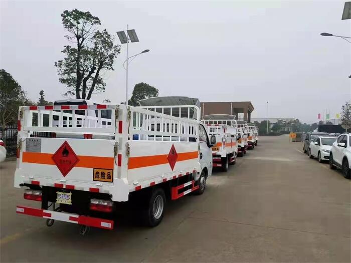 四川綿陽拉煤氣瓶的車-瓶裝液化氣專用車功能用途及報(bào)價(jià)